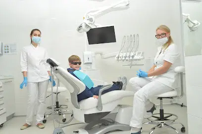 Стоматологія Esthetic Dental Clinic (м. Осокорки; м. Позняки)