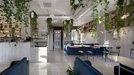 Garden resto bar