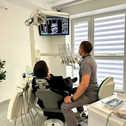 Стоматологія MaestroSmile dental clinic