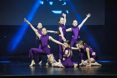 Vertical dance school