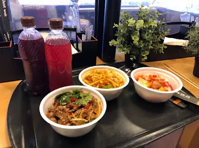 Мережа кафе "Justwok"