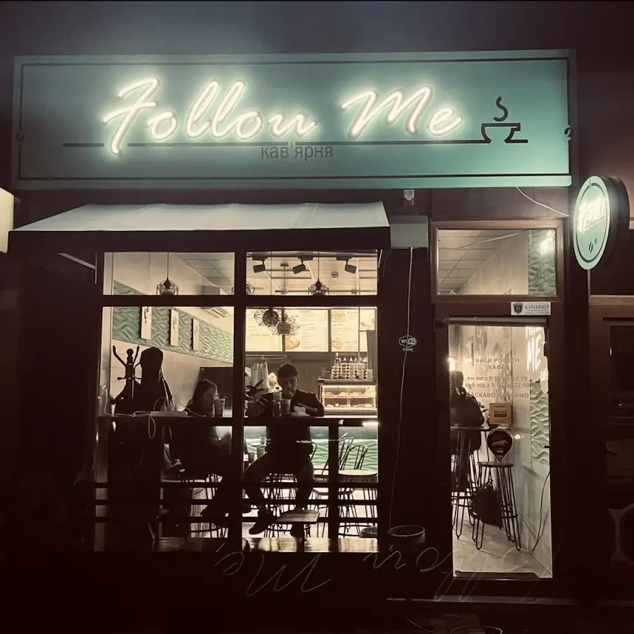 Follow me cafe