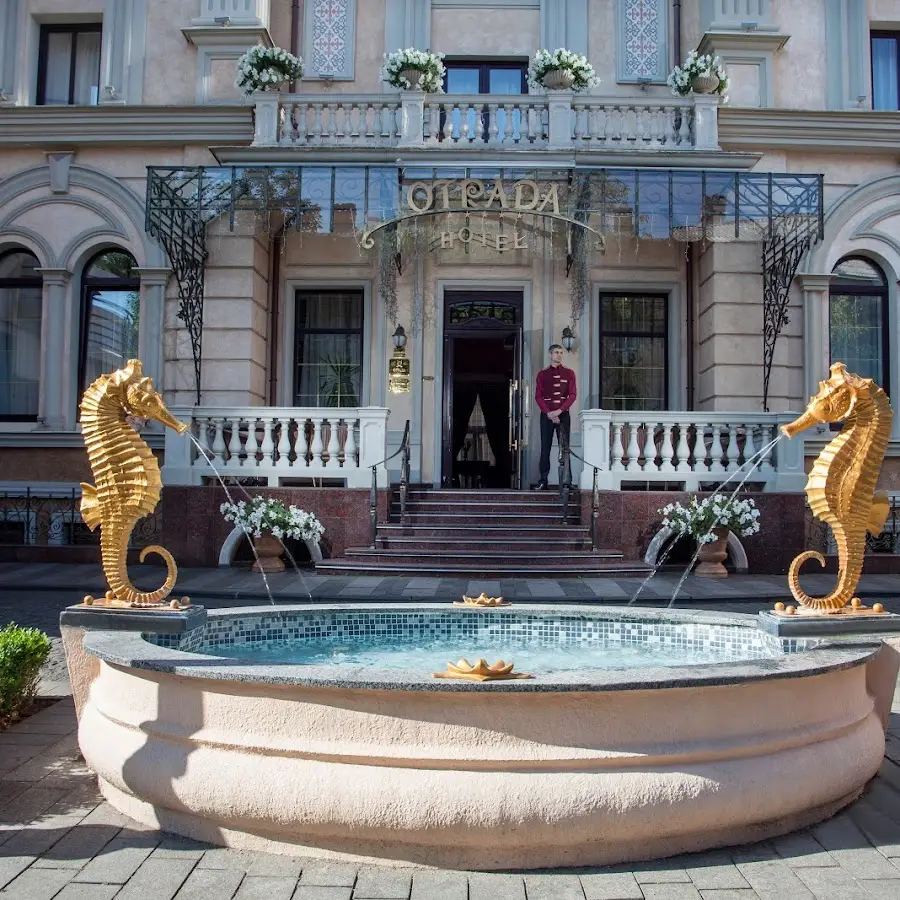 Готель Отрада