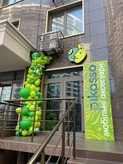 Pikasso - мобільні аксесуари