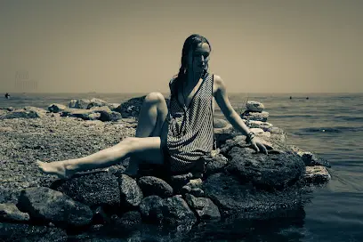 Нудистський пляж "Чкаловський"