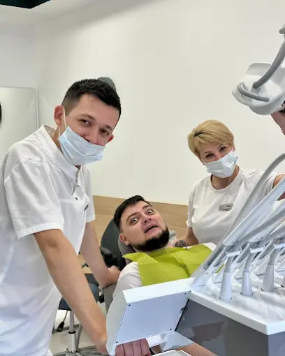 Стоматологія "Teeth Lab"