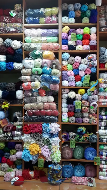 Рукодільниця