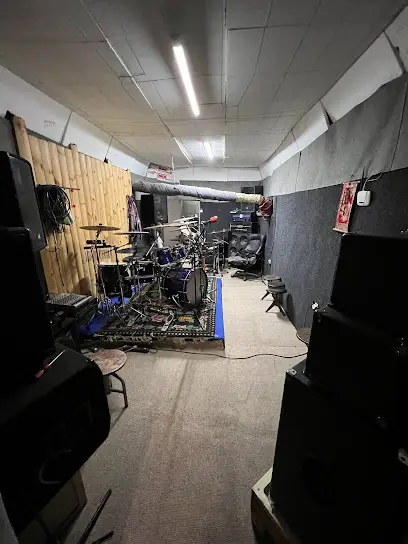 Студия - LAB MUSIC - репетиционная база