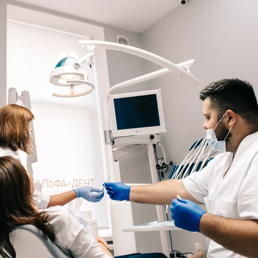 Стоматологічна клініка Альфа-Дент - стоматолог
