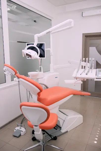 Стоматологічна клініка "Смайл"