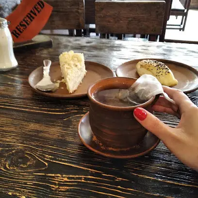 Магазин Солодощів "Теремок"/Ломбард