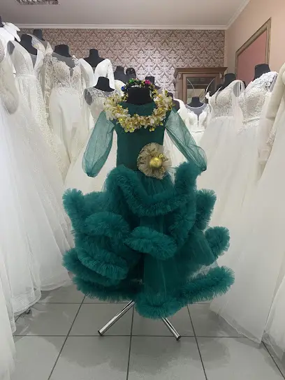 Карнавальні та новорічні костюми "Пріма Вікторія"