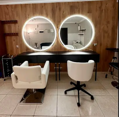 Харизма бар краси