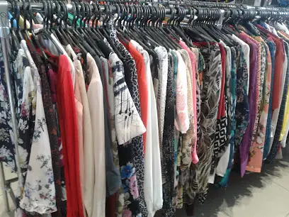 "ОДЯГ ДЛЯ ВСІЄЇ РОДИНИ" - мережа магазинів second hand