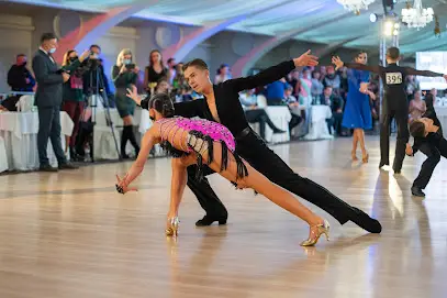 Танц-Спорт-Клуб "Браво"