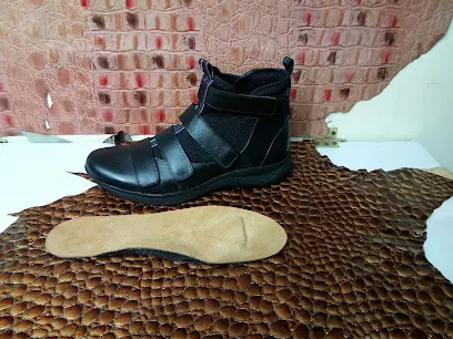 Авторська майстерння по пошиву та ремонту взуття "Trofimenko Family"