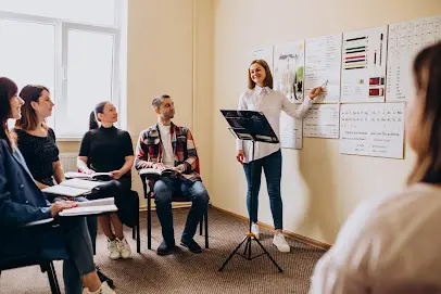 Школа англійської мови "Профі-Центр"