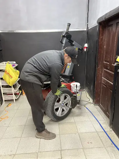 ШИНОМОНТАЖ &laquo;Raider Tires&raquo;