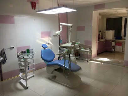 Стоматологічна клініка &laquo;Династія&raquo;