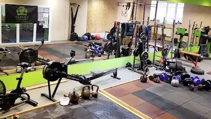 Спортивный Клуб Персональних тренувань CF THOR GYM