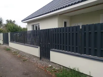 БОНА ТРЕЙД: Паркан жалюзі, паркан ранчо, огорожа горизонт, сучасні металеві забори