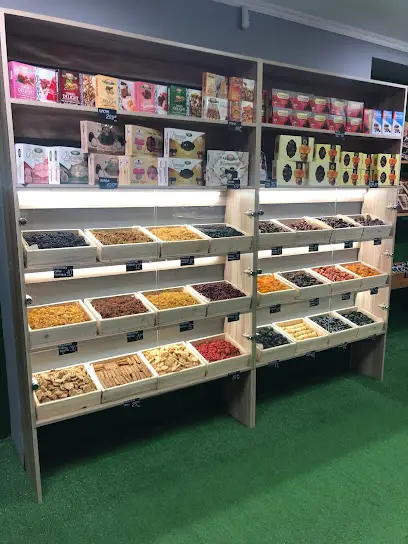 Nuts and Fruits ( Горіхи та Сухофрукти )