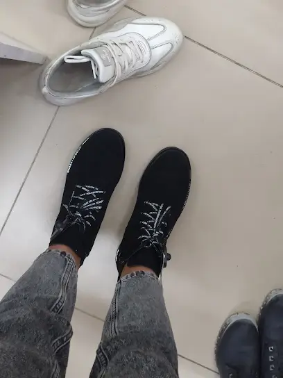 Конфіскат, склад-магазин