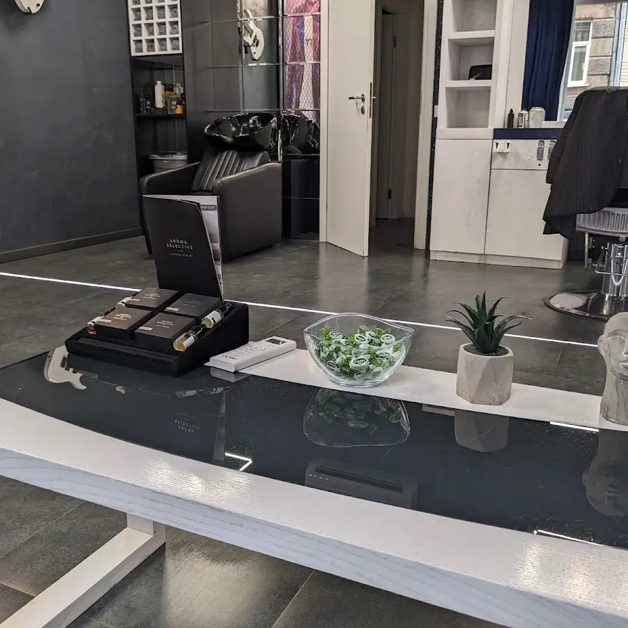 FABIⱯN barber space