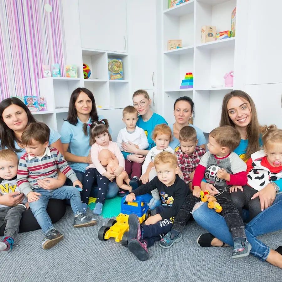 Студія позитивного виховання &laquo;BomBon&raquo; (Дитячий садок)