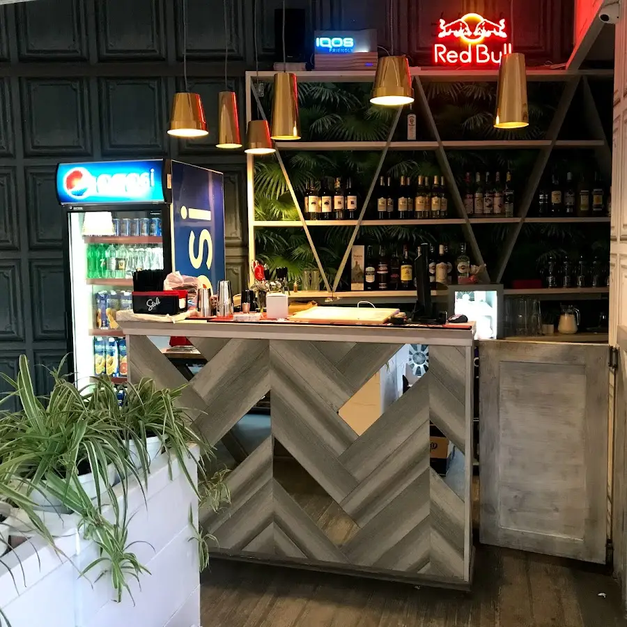 Трава Лаунж Кафе