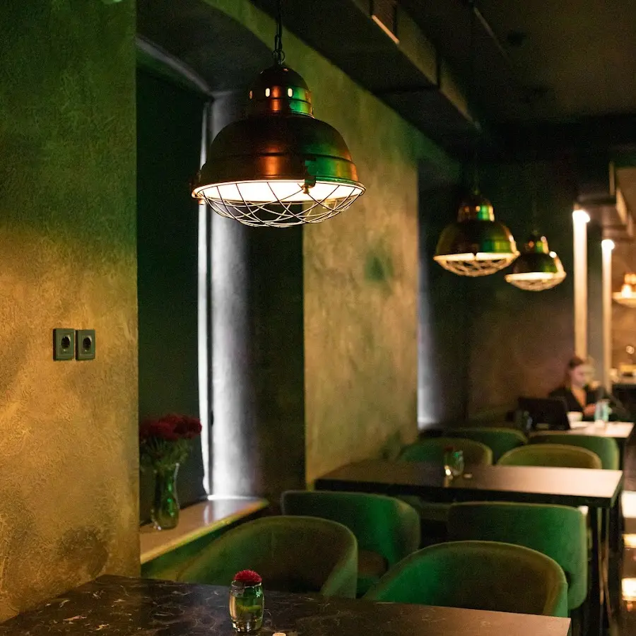 Pulse Lounge Bar&amp;Karaoke