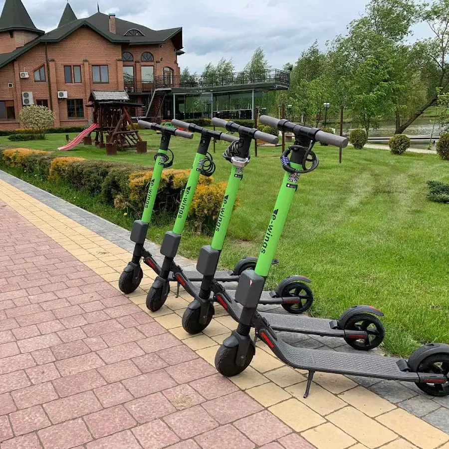 E-WINGS Scooters & bike rental ӏ Прокат електросамокатів & велосипедів