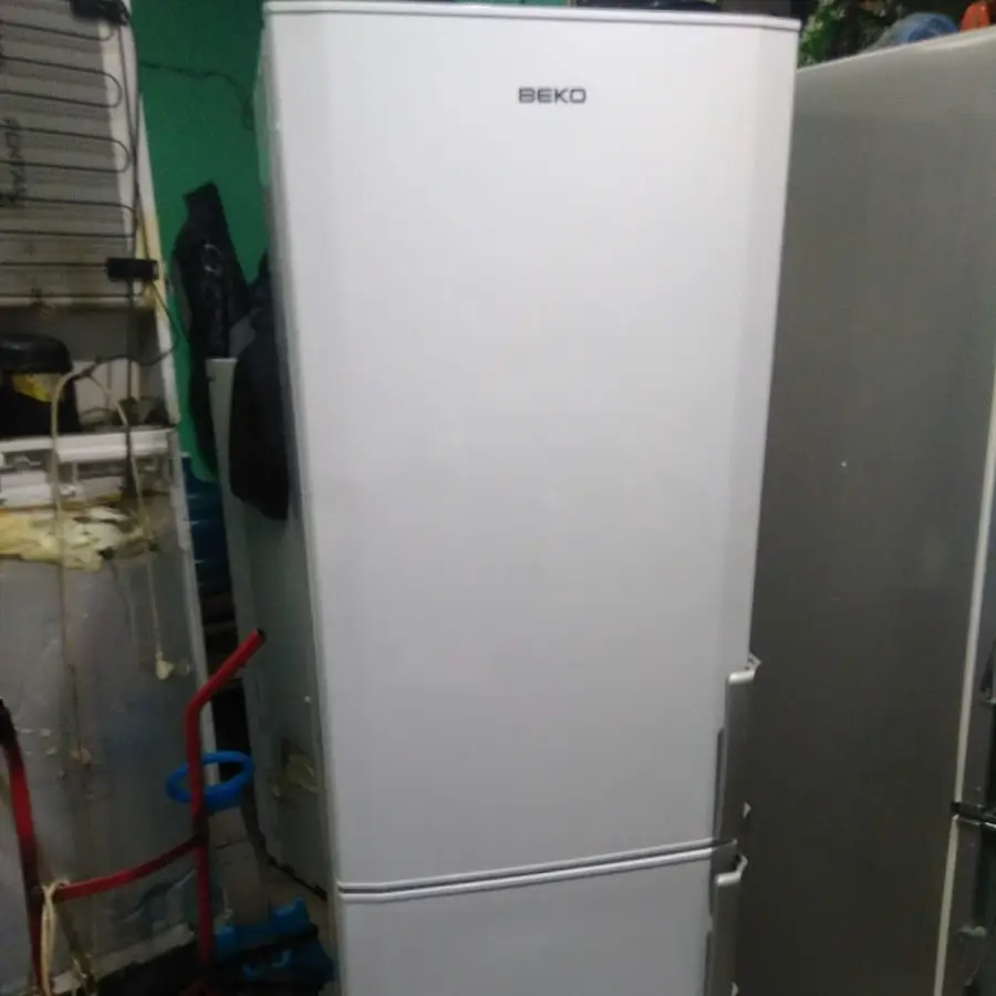 Ремонт холодильників пральних машин прасок порохотягів мкх печей Тзов. ІНІЙ