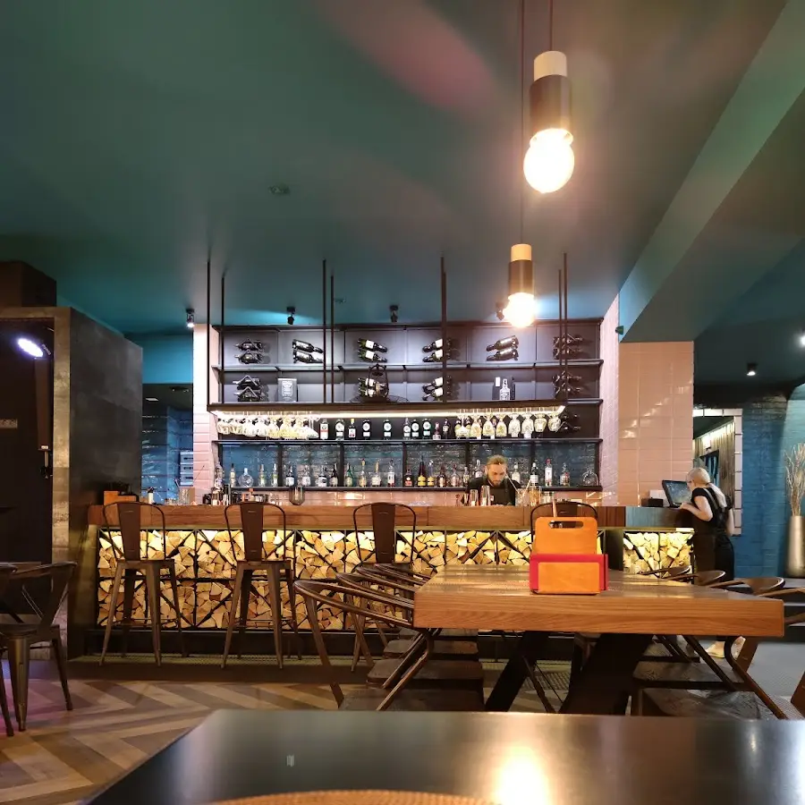 ЖАROVNЯ Grill & Bar. Жаровня Гриль-Бар