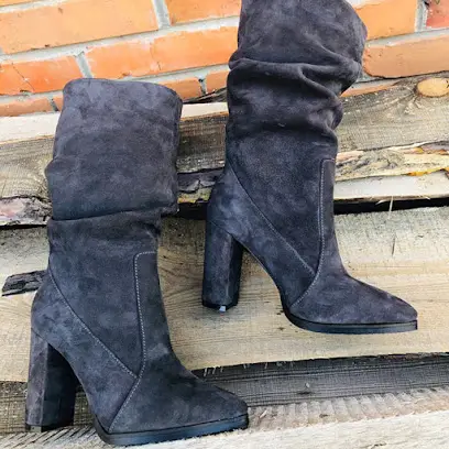 Легкі Кроки