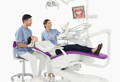 Спектр Стоматології. вініри, цирконієві коронки, реставрація, протези