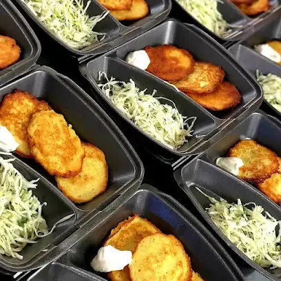 Їжа і Компанія. Кафе | кейтеринг | ресторан | банкет | їдальня | фуршет | банкетний зал | комплексні обіди з доставкою