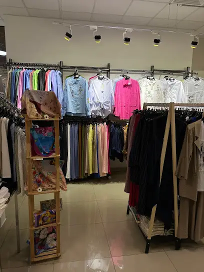 Modna KAZKA ukrainian brends - Модна КАЗКА шоурум українських брендів одягу