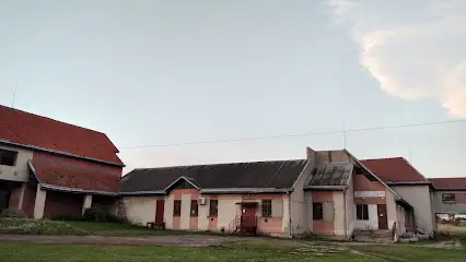 Магазин господарських товарів