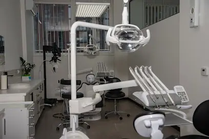U&S Dental Clinic