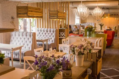 Ла фамілія вул. Довженка,2