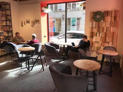 Книгарня-кав&rsquo;ярня Старого Лева