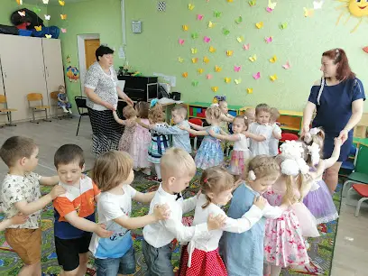 Cпеціалізований навчально-виховний комплекс №45 "Дюймовочка"