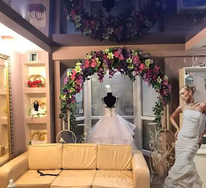 ТИАРА, СВАДЕБНЫЙ БУТИК, СВАДЕБНЫЕ ПЛАТЬЯ