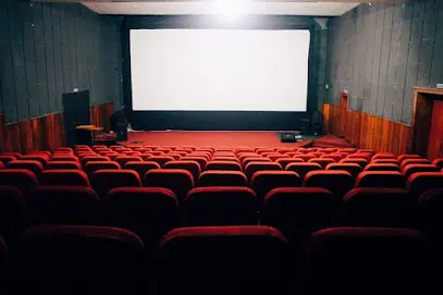 ГОРІХОВИЙ кіноцентр | Львівський кіноцентр