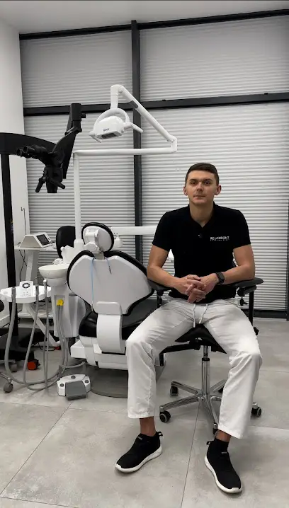 Стоматологічна клініка RelaxDent ( Прийма Роман Олегович)