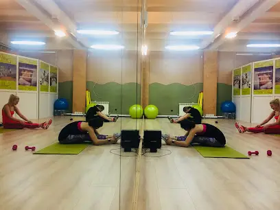 Авторська фітнес студія Чернецької