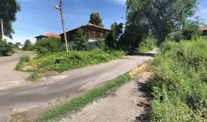 Будинок культури та бібліотека