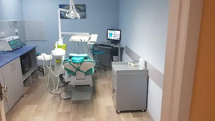 Стоматологія &laquo; Максі-Дент&raquo;