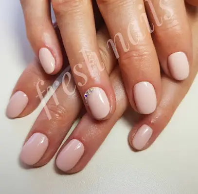 Кабинет маникюра FRESH NAILS